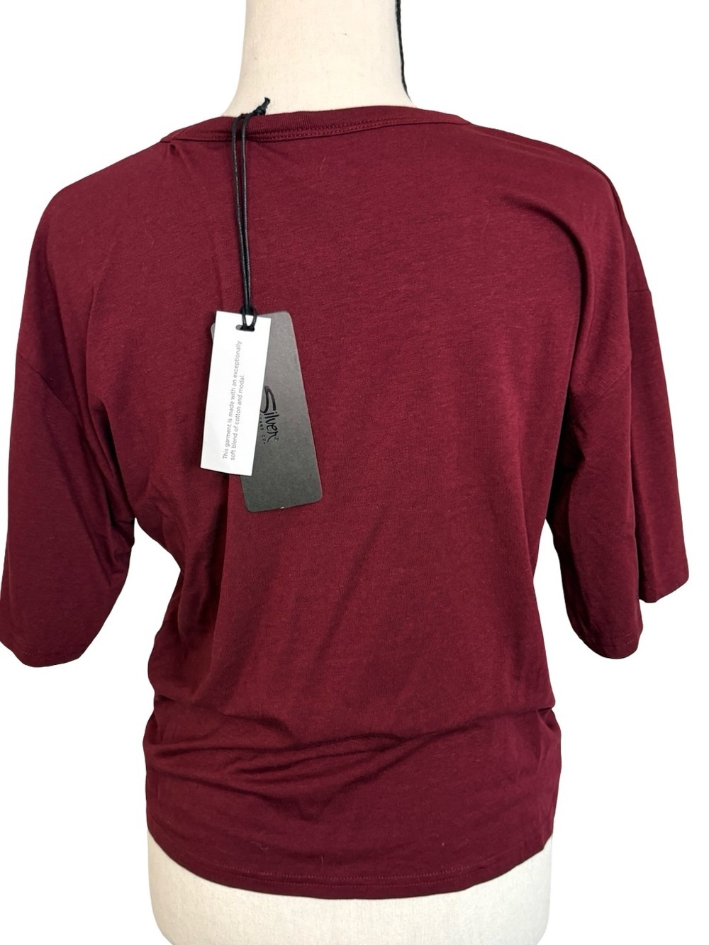 Silver Jeans Co Burgundy Cropped Graphic Tee Size M Y2K Logo T-Shirt - Picture 4 of 10